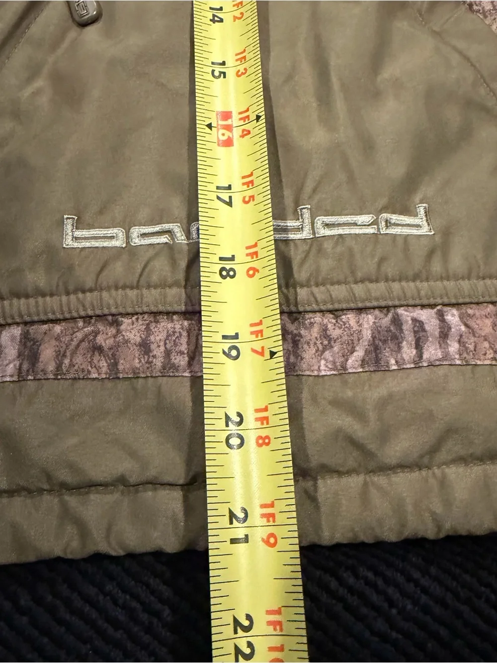 Banded 1/4-Zip Hunting Pullover in Mossy Oak Bottomland camouflage, Youth 14/16